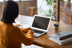 転職エージェントを使わない方がいい理由7選｜後悔しない選び方と活用術